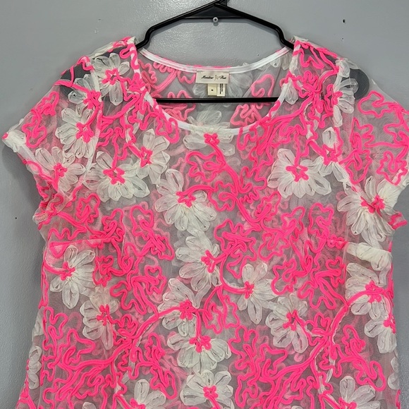 Anthro - Meadow Rue - Mesh Lace Embossed Floral tee - Picture 3 of 12